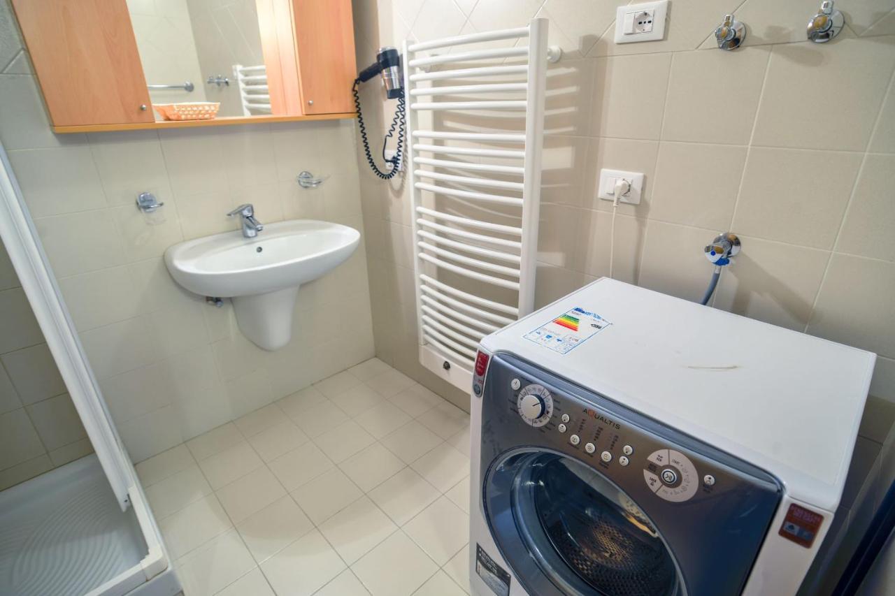 Res.Albare/Solaria Apt.Solandra Mezzana  Dış mekan fotoğraf