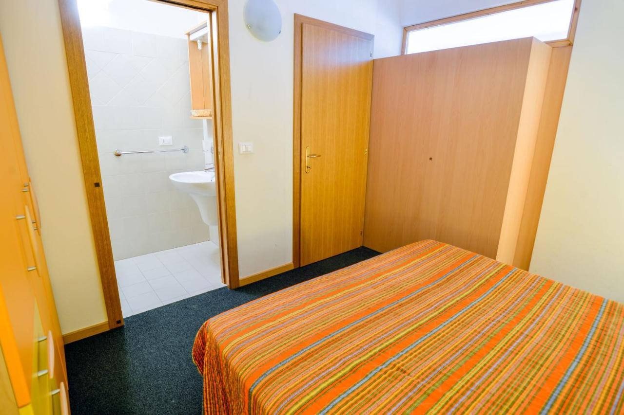 Res.Albare/Solaria Apt.Solandra Mezzana  Dış mekan fotoğraf