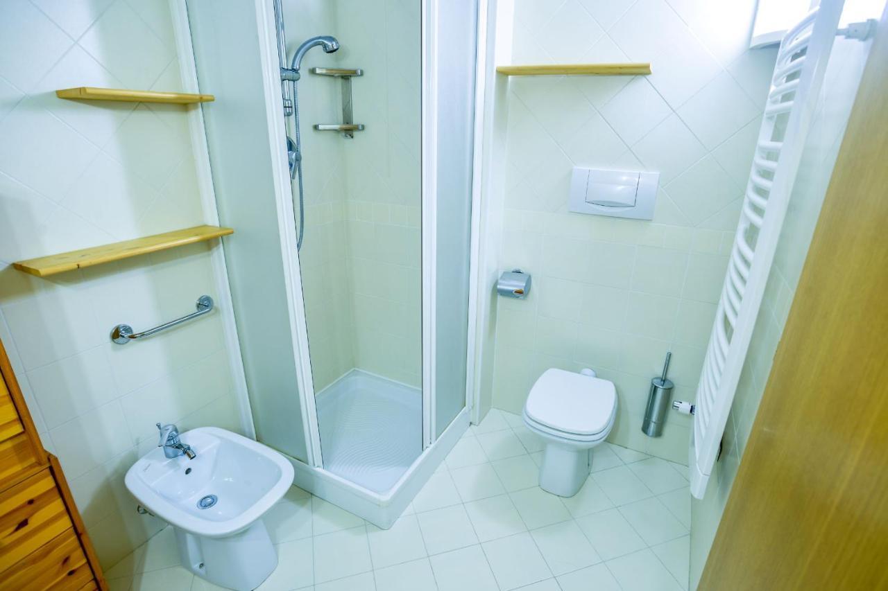Res.Albare/Solaria Apt.Solandra Mezzana  Dış mekan fotoğraf