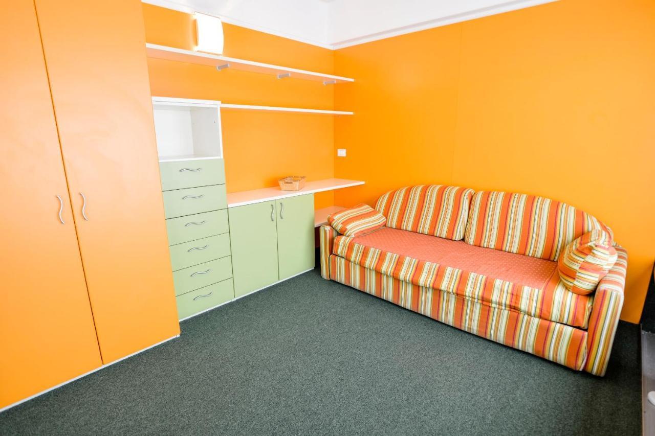 Res.Albare/Solaria Apt.Solandra Mezzana  Dış mekan fotoğraf