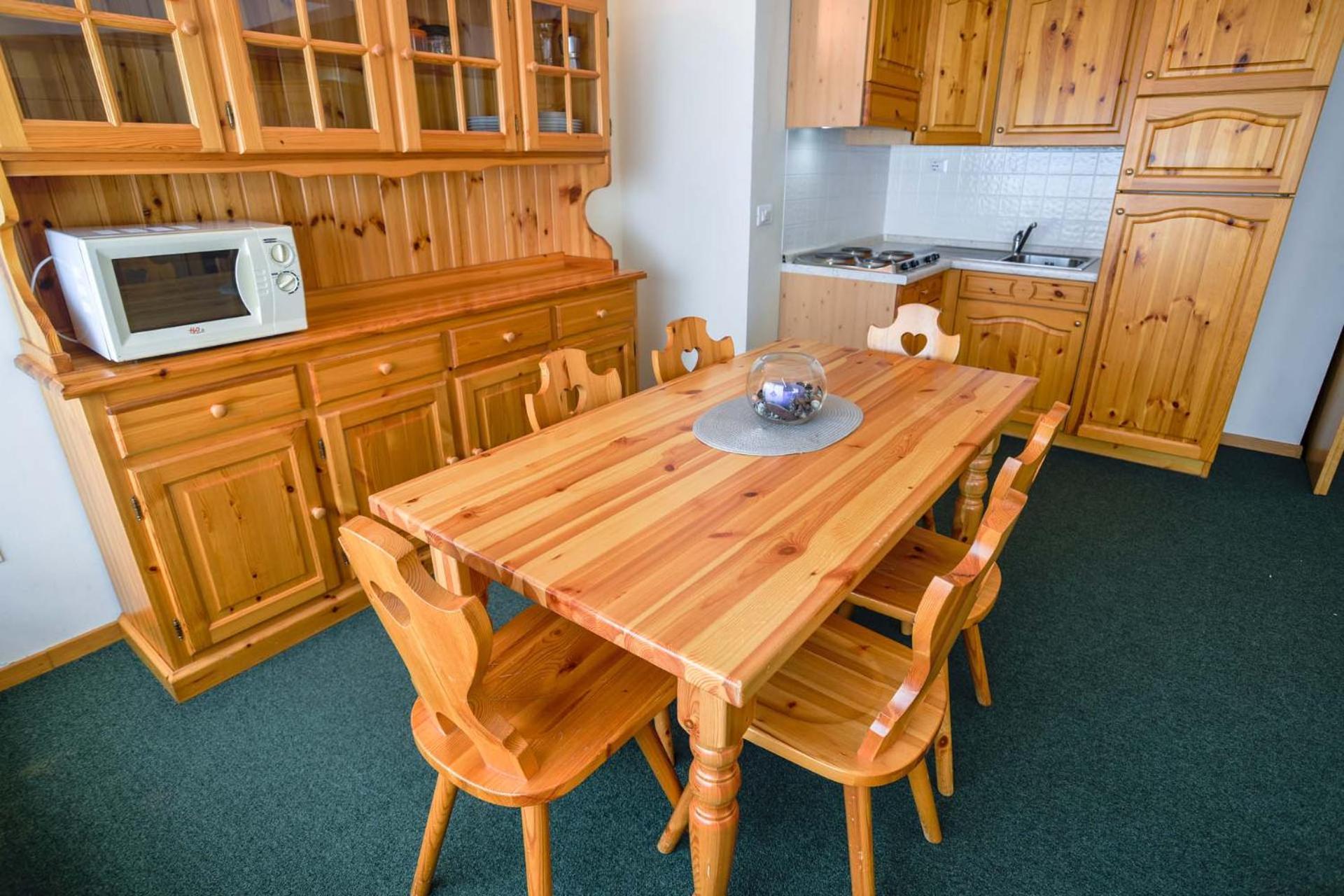 Res.Albare/Solaria Apt.Solandra Mezzana  Dış mekan fotoğraf
